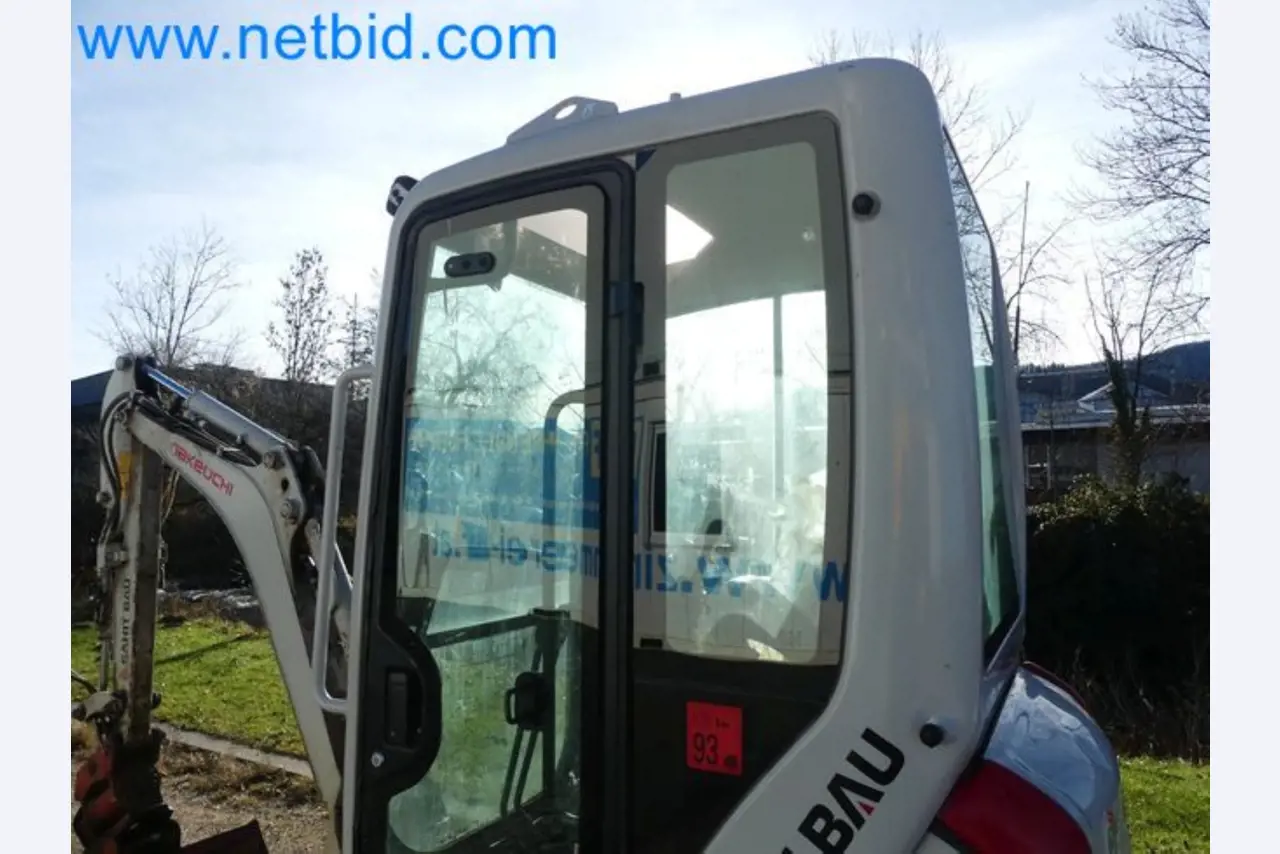 TAKEUCHI TB216 mini crawler excavator-8