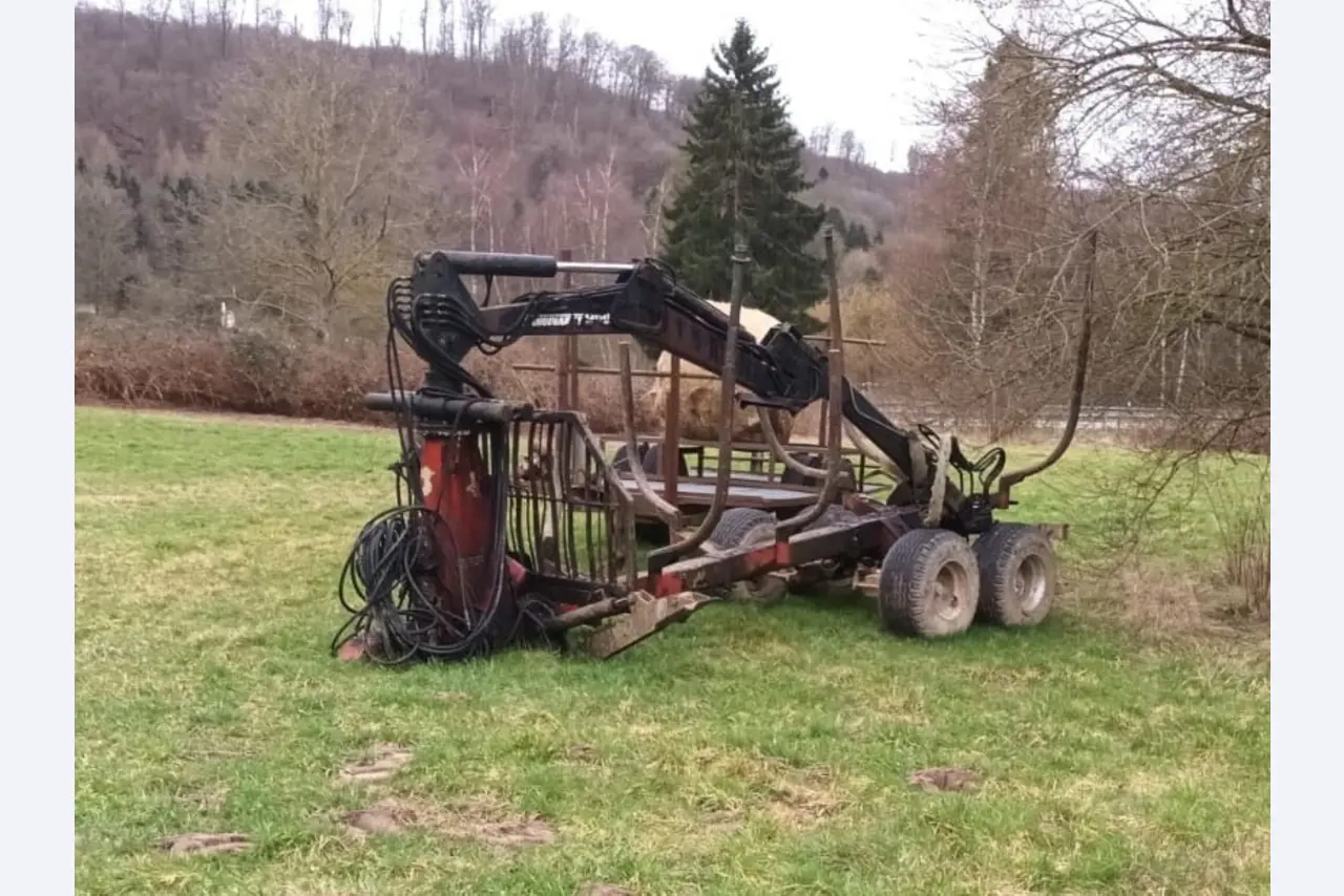 Horticultural machinery, excavators, construction vehicles & forestry machinery-15