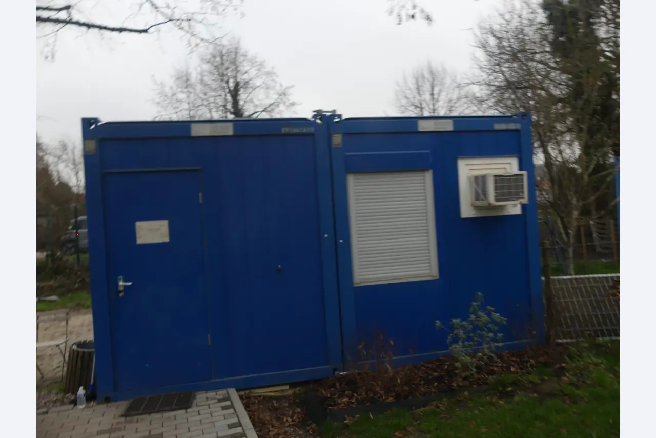 Horticultural machinery, excavators, construction vehicles & forestry machinery-24