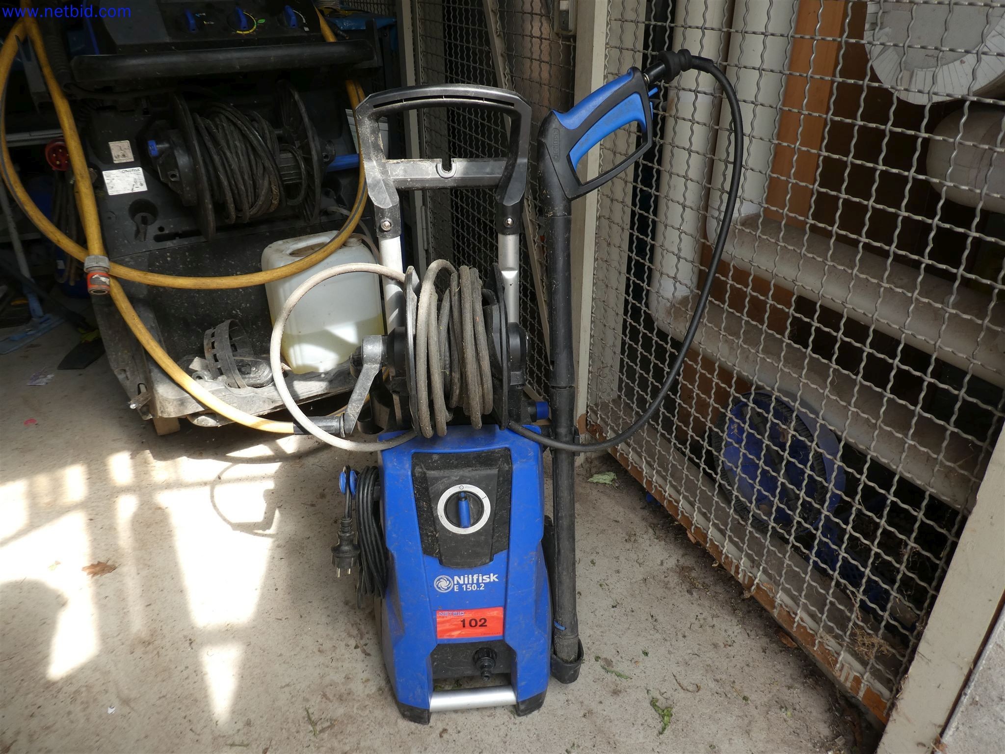 Machines de jardinage, pelles, véhicules de chantier & machines forestières-1