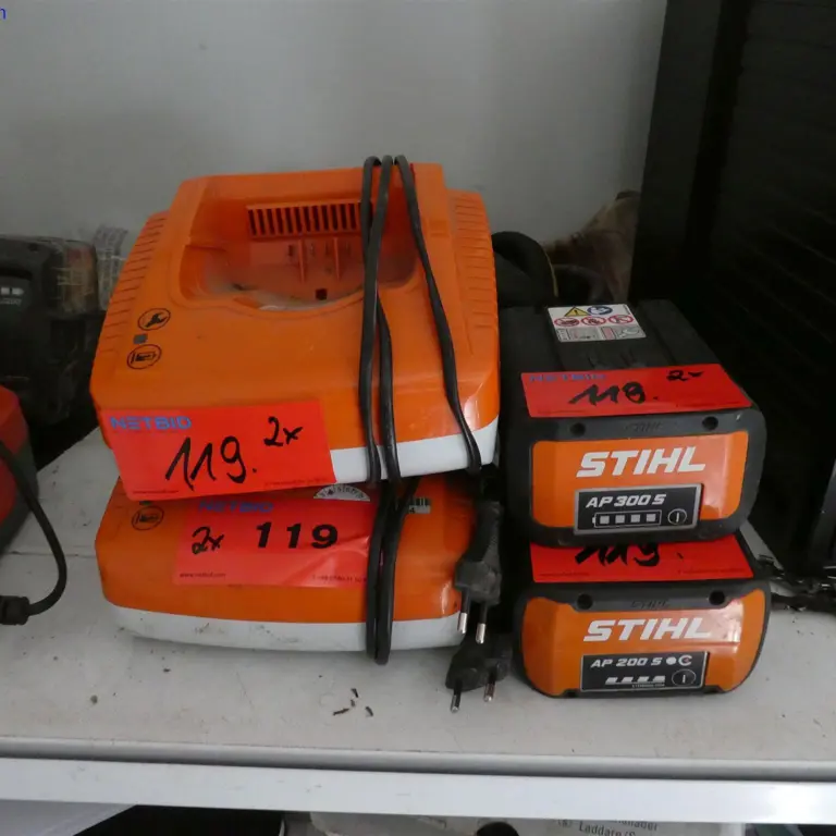 2 Chargeurs Stihl AL 301