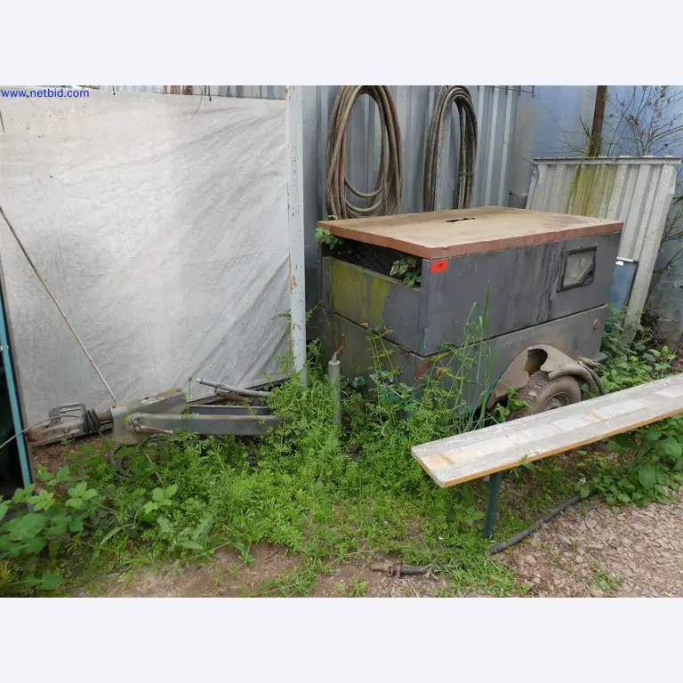 Machines de jardinage, pelles, véhicules de chantier & machines forestières-1