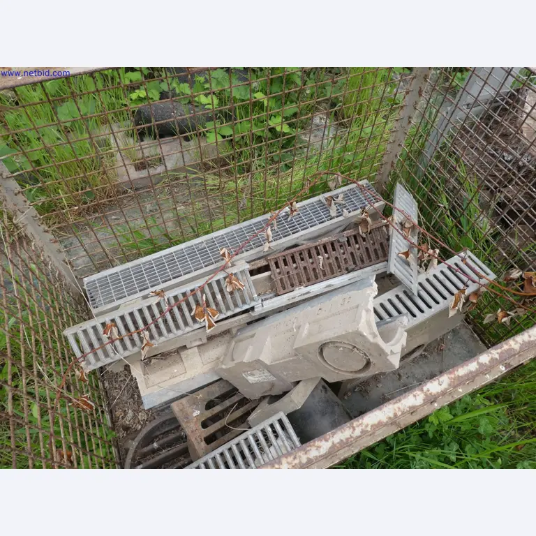 Machines de jardinage, pelles, véhicules de chantier & machines forestières-5