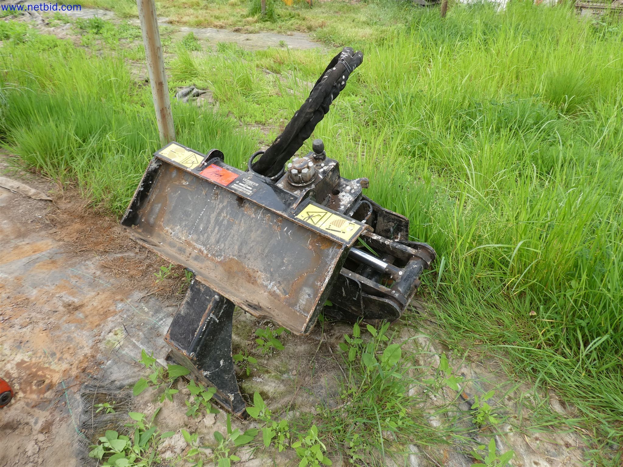 Machines de jardinage, pelles, véhicules de chantier & machines forestières-13
