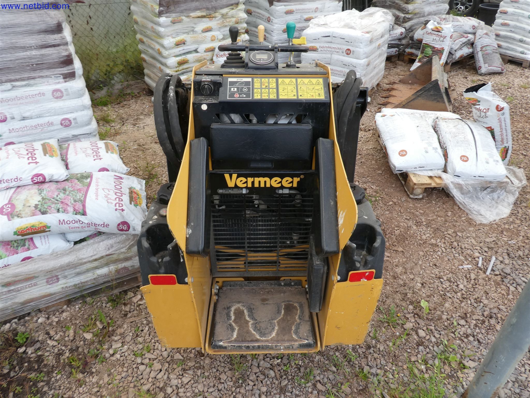 Machines de jardinage, pelles, véhicules de chantier & machines forestières-3