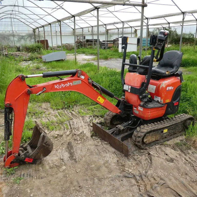 Mini-escavadora Kubota 10-3
