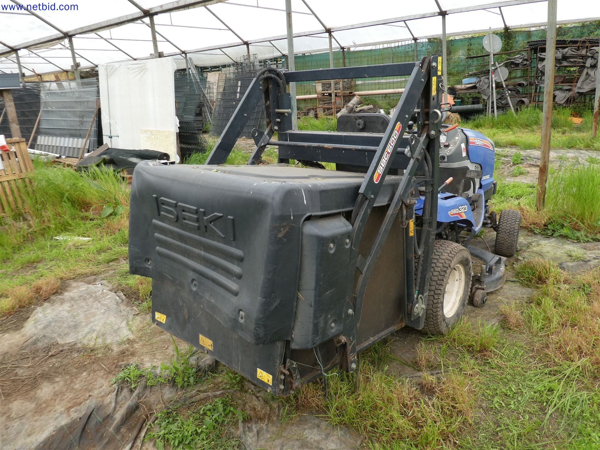 Machines de jardinage, pelles, véhicules de chantier & machines forestières-8