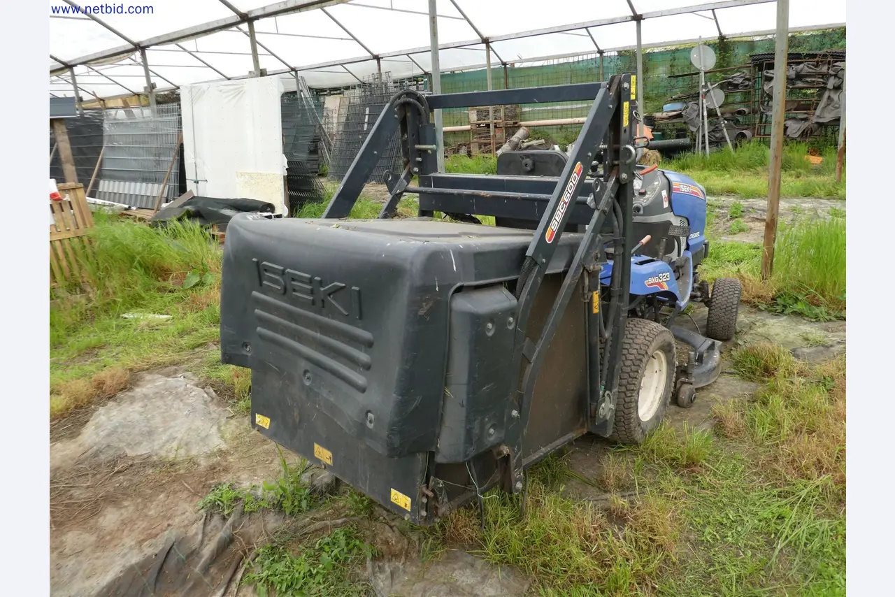 Machines de jardinage, pelles, véhicules de chantier & machines forestières-8