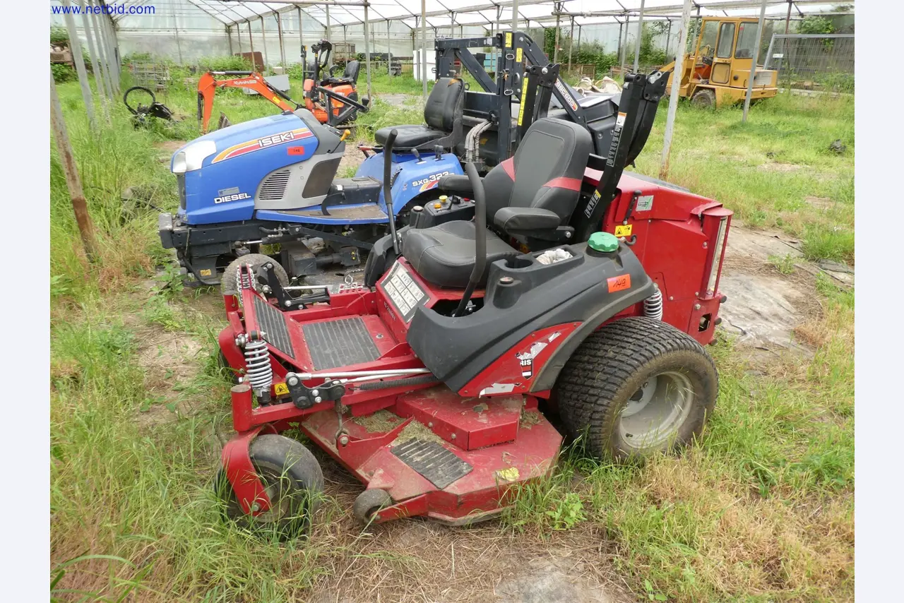 Machines de jardinage, pelles, véhicules de chantier & machines forestières-1