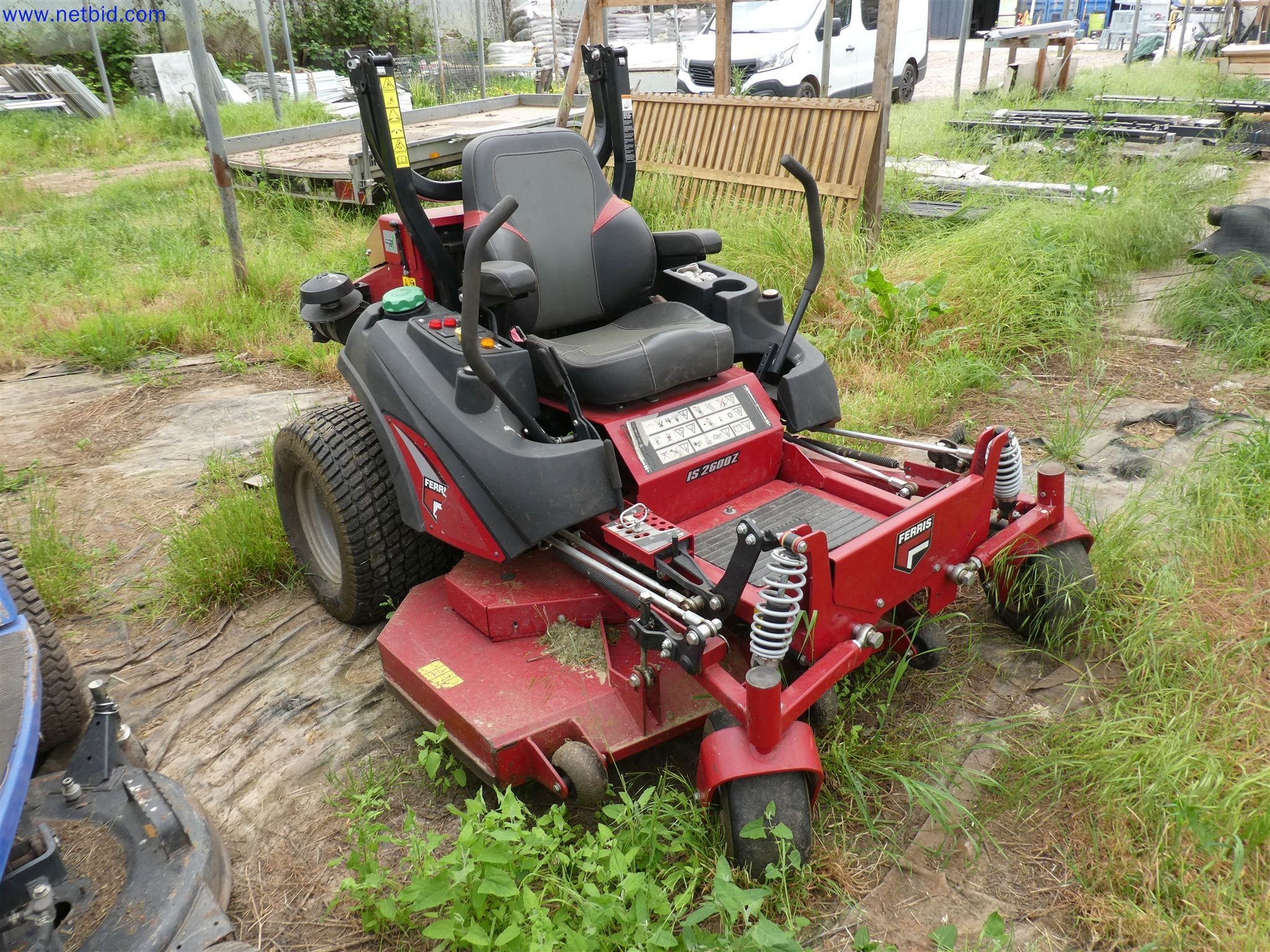 Machines de jardinage, pelles, véhicules de chantier & machines forestières-2