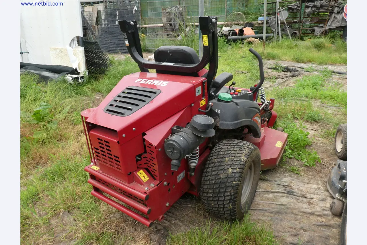 Machines de jardinage, pelles, véhicules de chantier & machines forestières-3