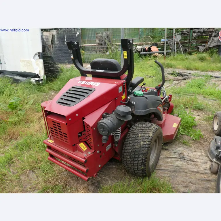 Machines de jardinage, pelles, véhicules de chantier & machines forestières-3