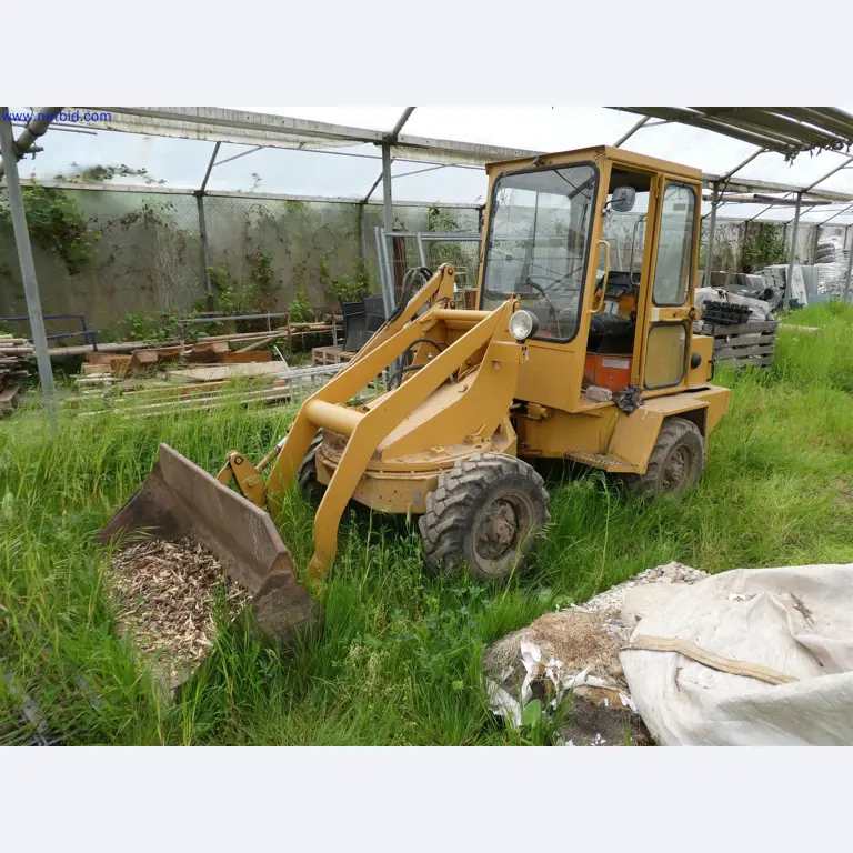 Gartenbau-Maschinen, Bagger, Baufahrzeuge & Forstmaschinen-1