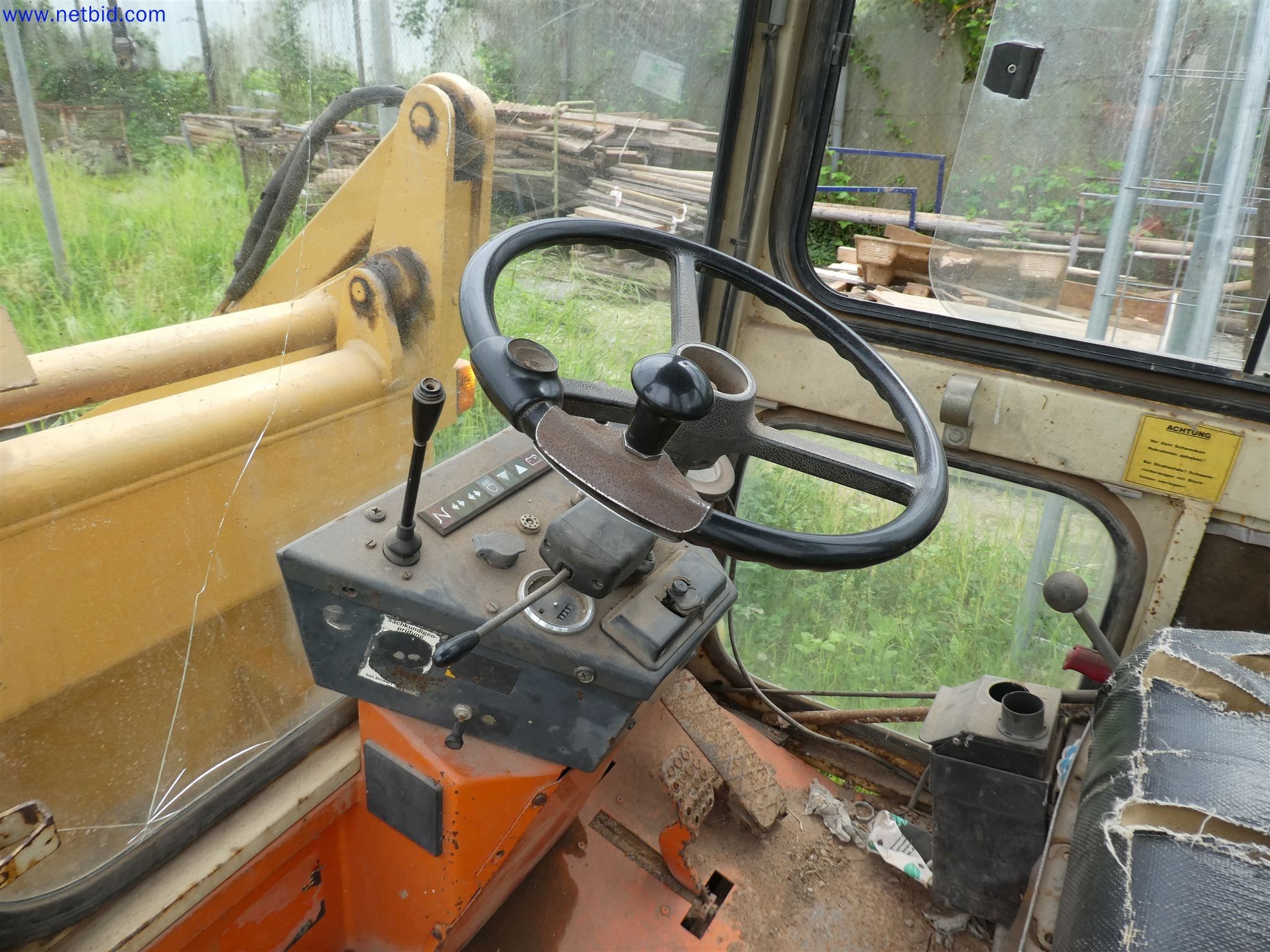 Machines de jardinage, pelles, véhicules de chantier & machines forestières-4