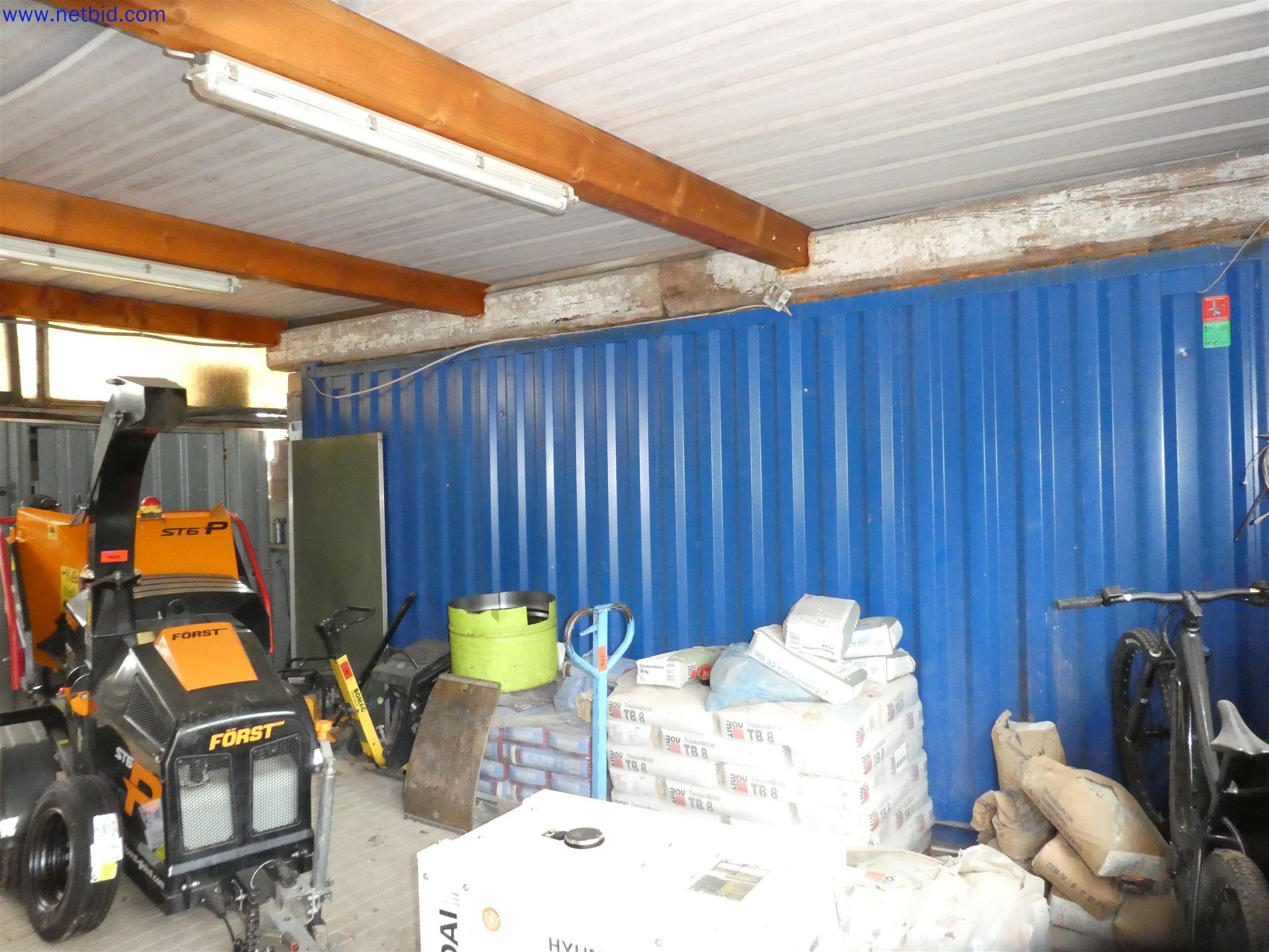 Machines de jardinage, pelles, véhicules de chantier & machines forestières-8