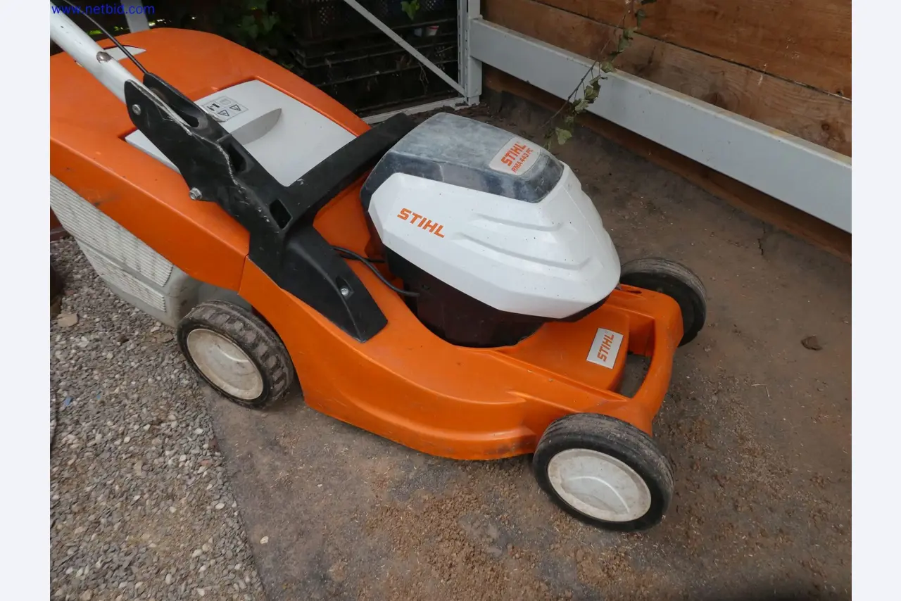 Machines de jardinage, pelles, véhicules de chantier & machines forestières-2