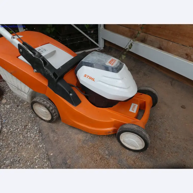 Machines de jardinage, pelles, véhicules de chantier & machines forestières-2