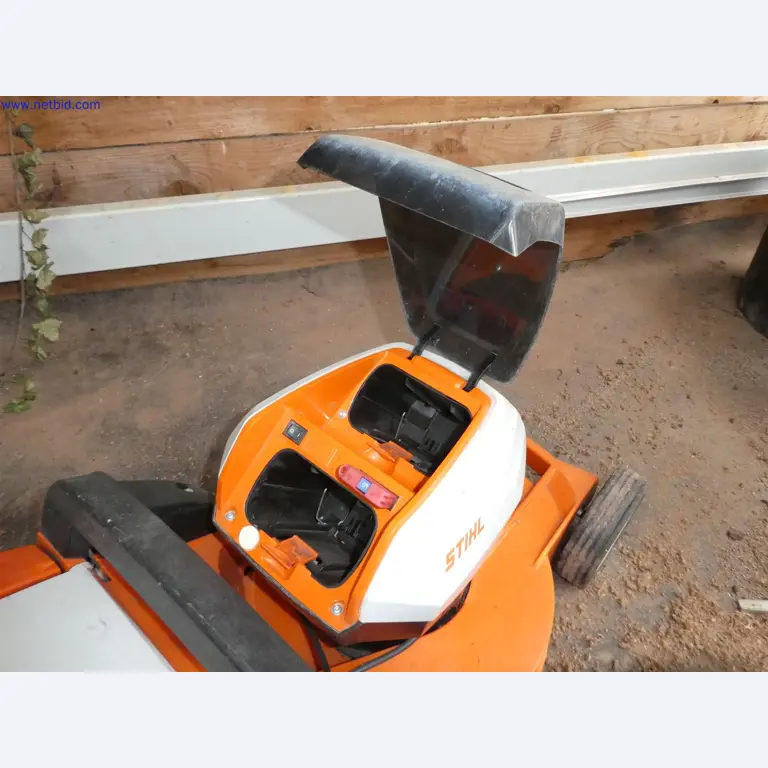 Machines de jardinage, pelles, véhicules de chantier & machines forestières-3