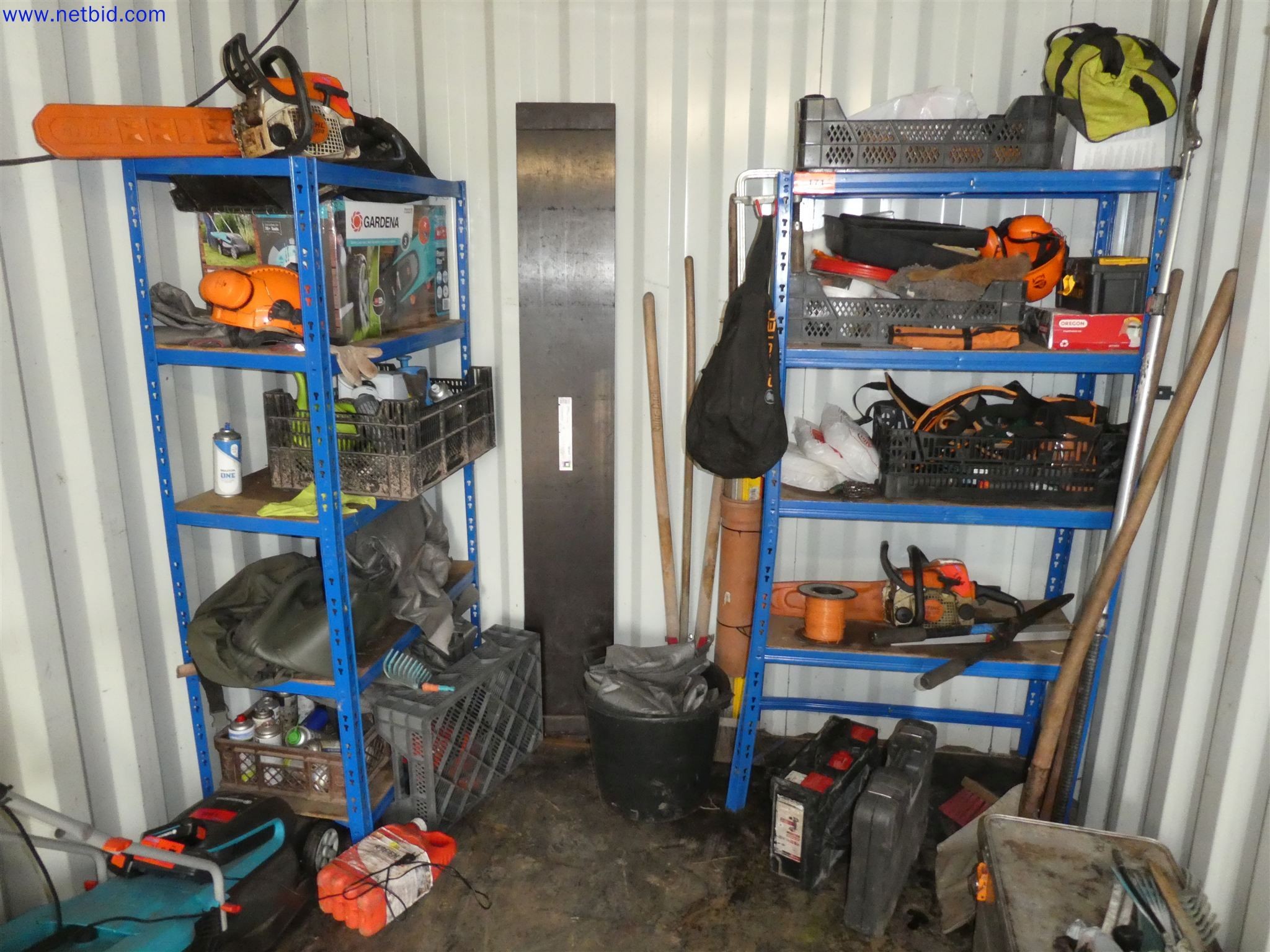 Machines de jardinage, pelles, véhicules de chantier & machines forestières-1