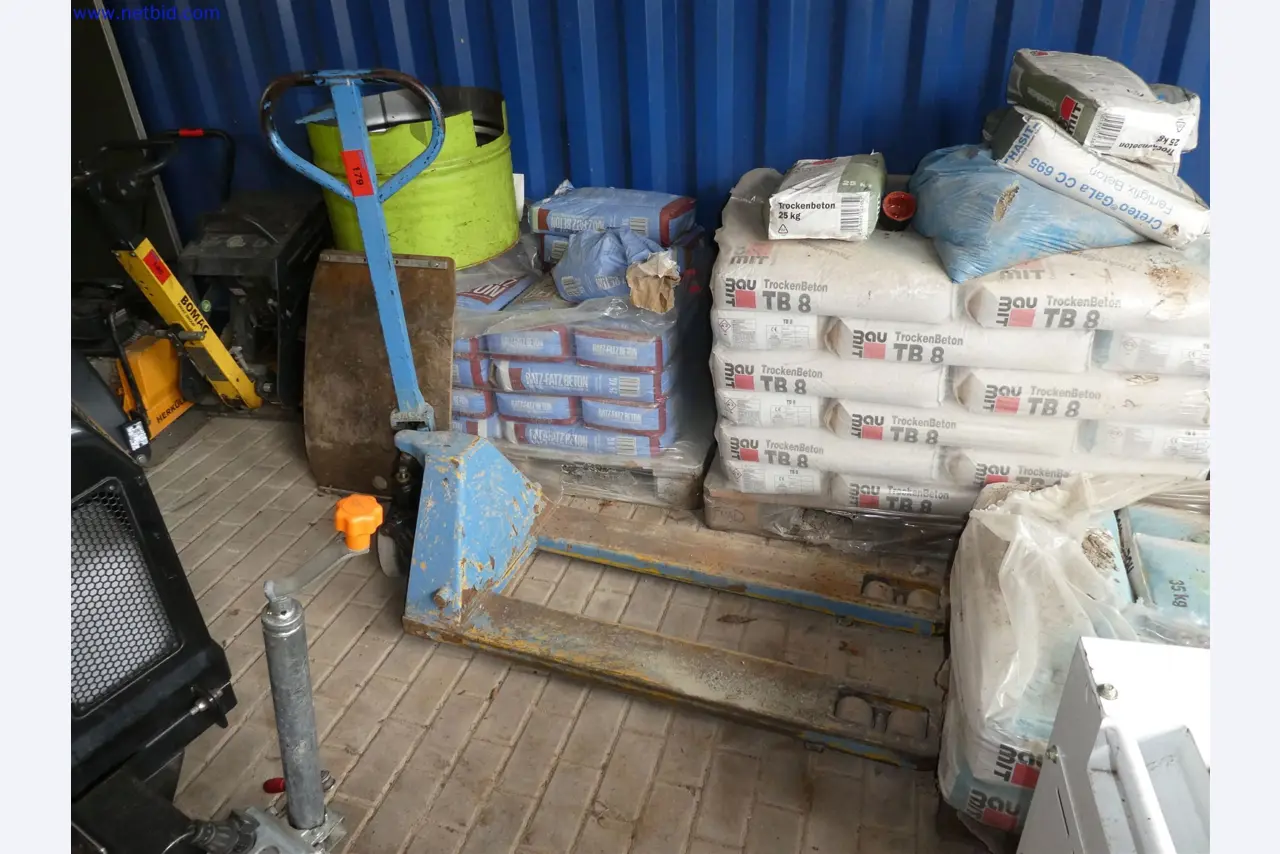 Machines de jardinage, pelles, véhicules de chantier & machines forestières-1