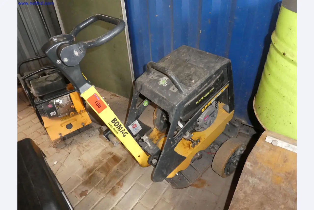 Machines de jardinage, pelles, véhicules de chantier & machines forestières-4