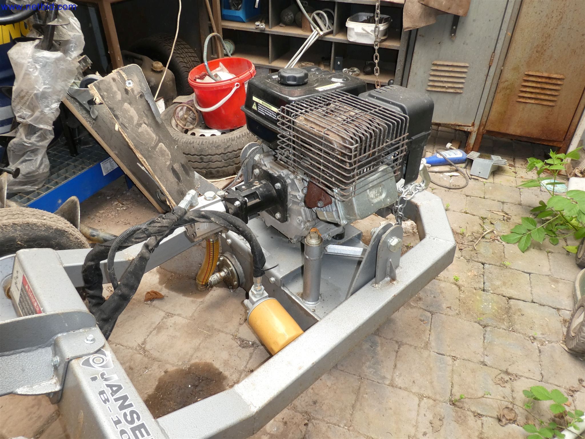 Machines de jardinage, pelles, véhicules de chantier & machines forestières-2