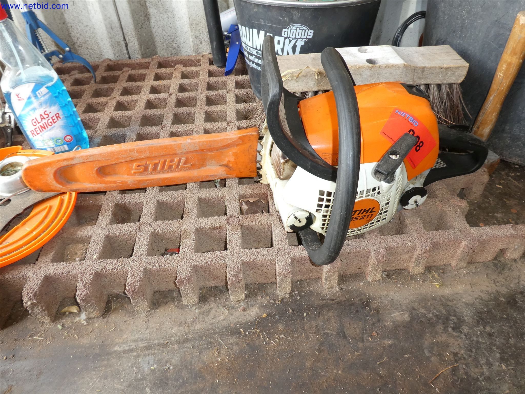 Machines de jardinage, pelles, véhicules de chantier & machines forestières-1