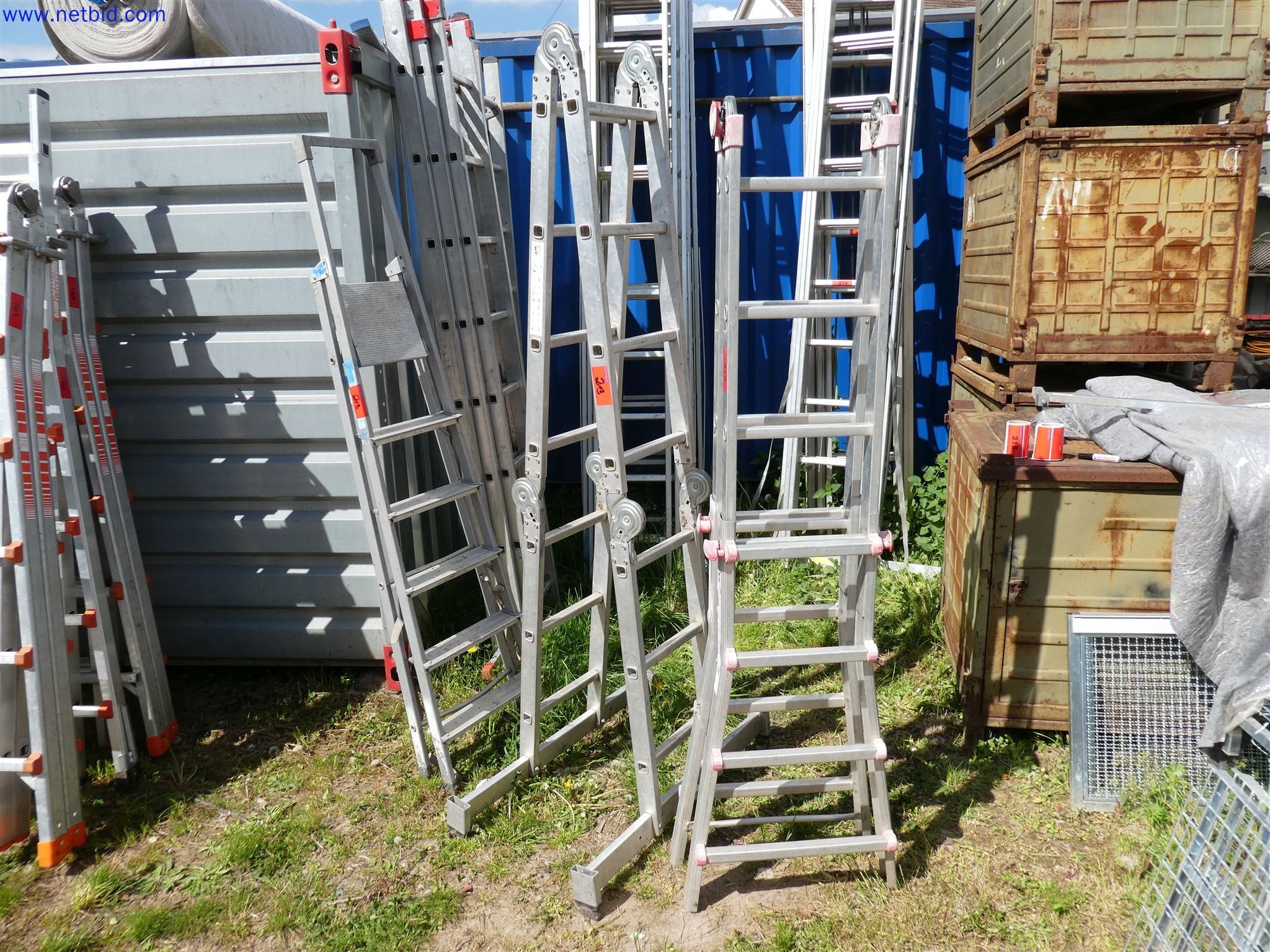 Machines de jardinage, pelles, véhicules de chantier & machines forestières-1