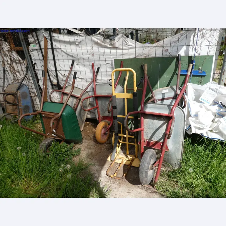 Machines de jardinage, pelles, véhicules de chantier & machines forestières-1