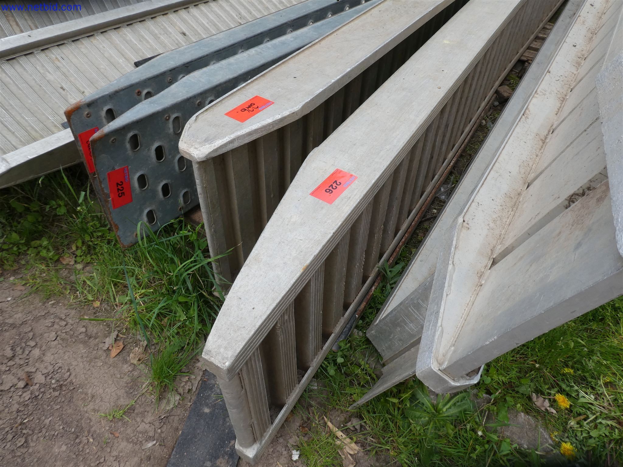 Machines de jardinage, pelles, véhicules de chantier & machines forestières-2
