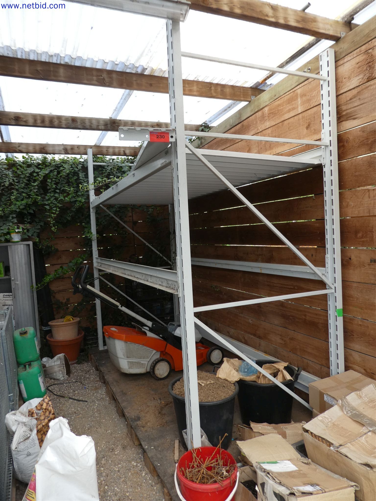 Machines de jardinage, pelles, véhicules de chantier & machines forestières-1