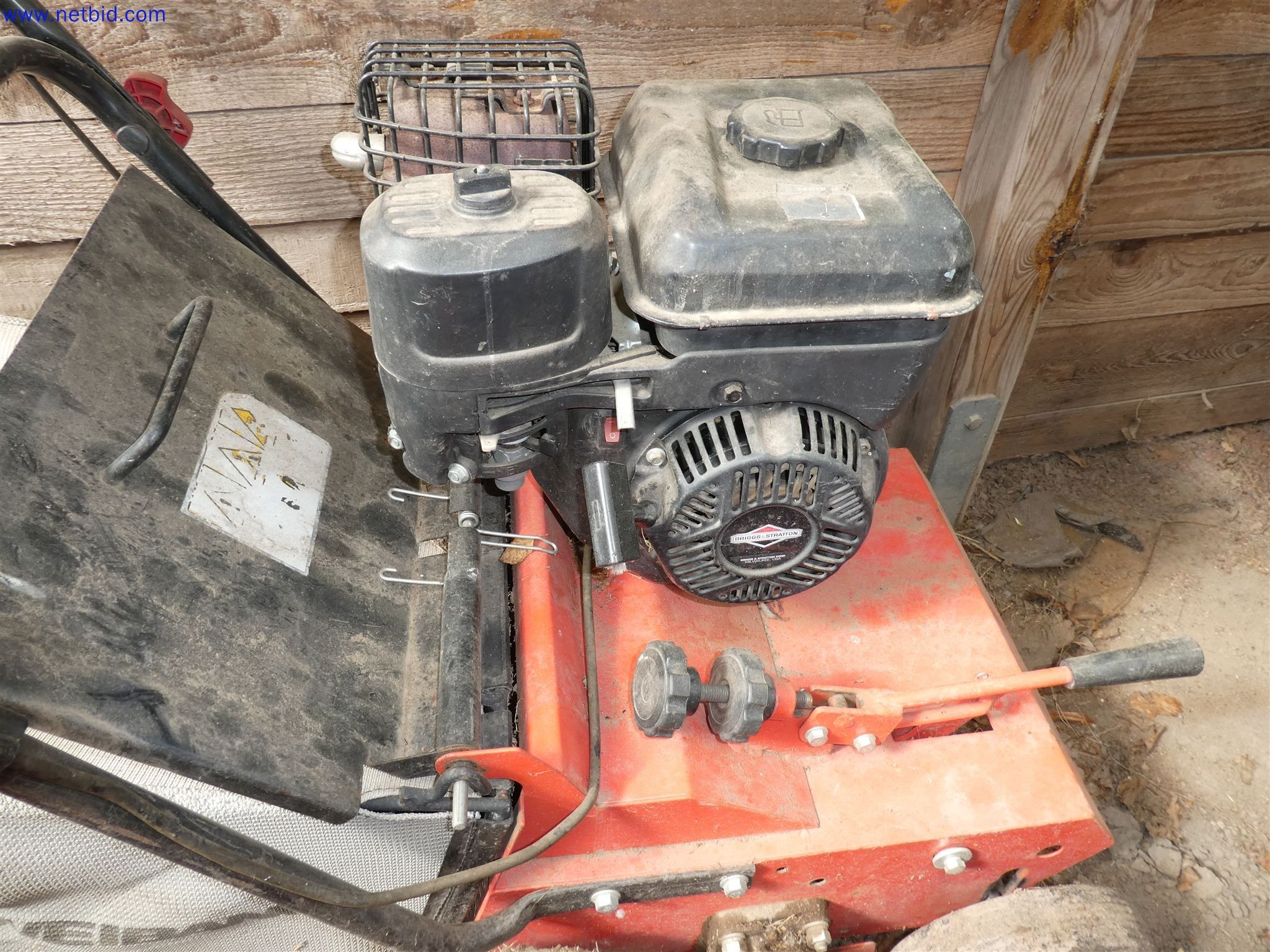 Machines de jardinage, pelles, véhicules de chantier & machines forestières-2