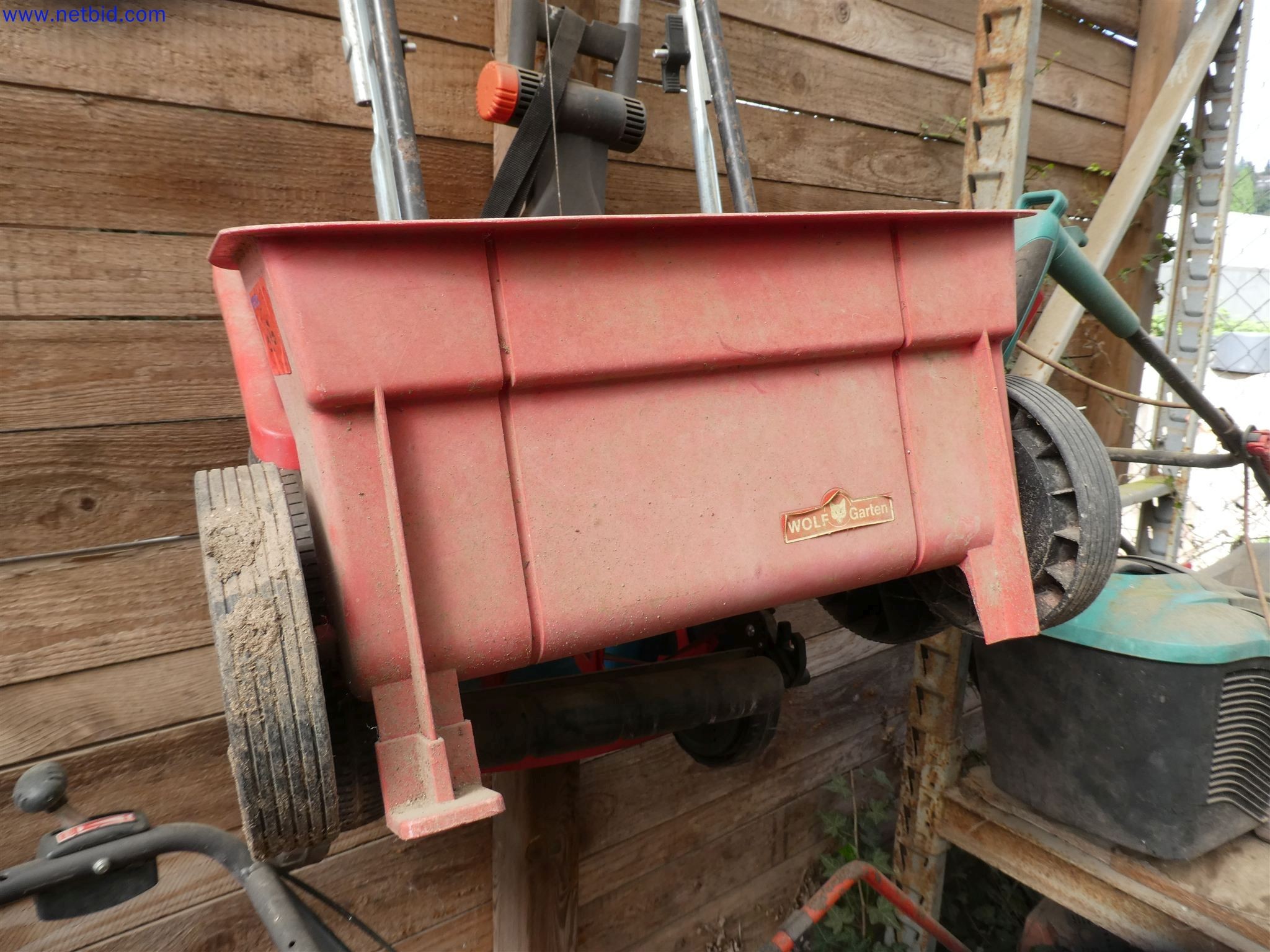 Machines de jardinage, pelles, véhicules de chantier & machines forestières-2