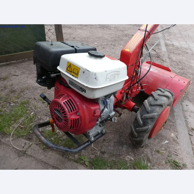Horticultural machinery, excavators, construction vehicles & forestry machinery-2