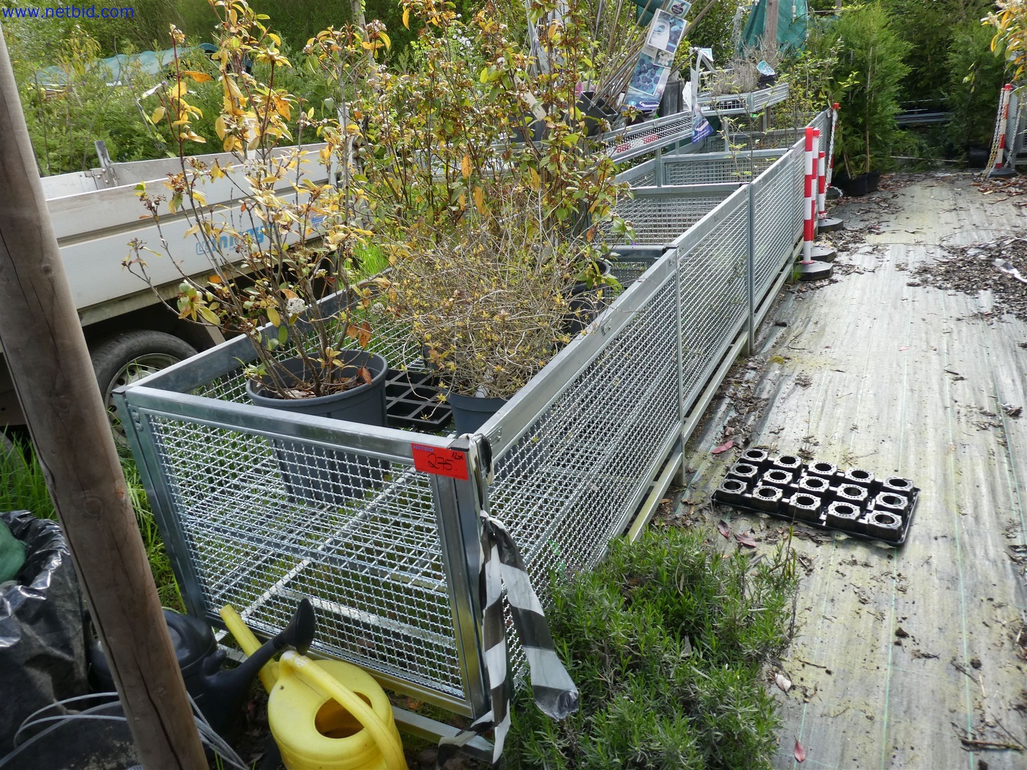 Machines de jardinage, pelles, véhicules de chantier & machines forestières-1