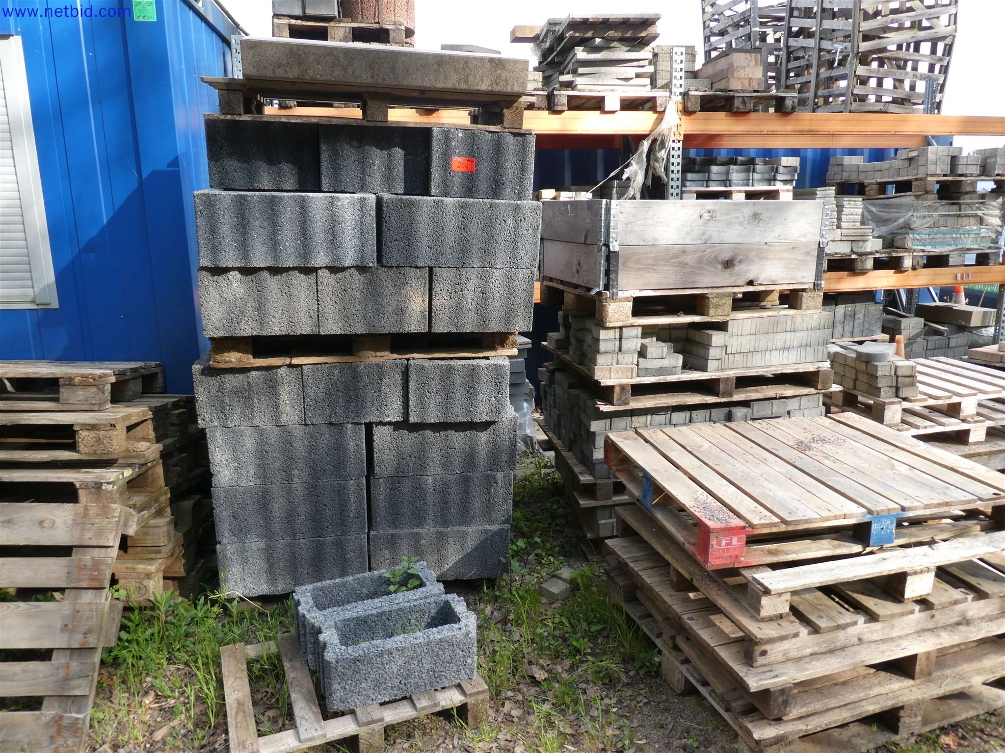 Machines de jardinage, pelles, véhicules de chantier & machines forestières-1