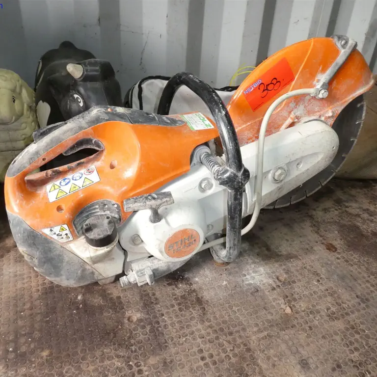 Tronçonneuse à moteur Stihl TS 420