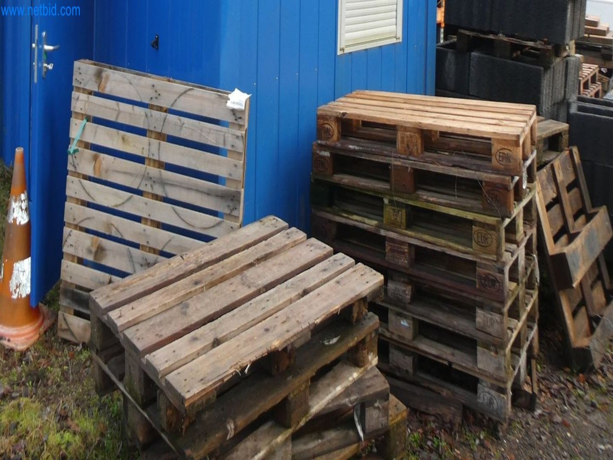 Zahradnické stroje, bagry, stavební vozidla a lesnické stroje-1