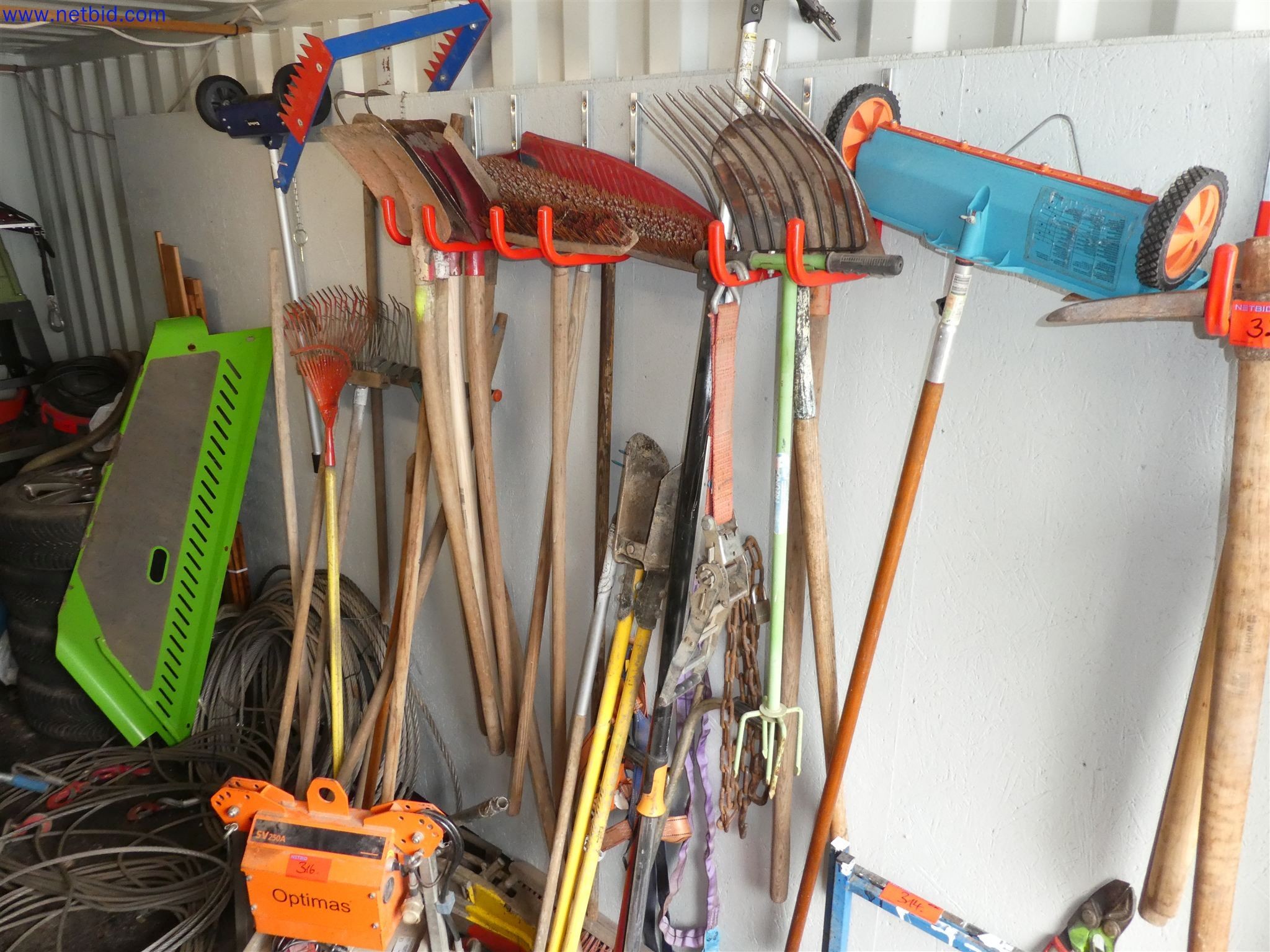 Machines de jardinage, pelles, véhicules de chantier & machines forestières-2