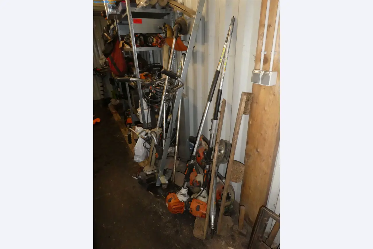 Machines de jardinage, pelles, véhicules de chantier & machines forestières-8