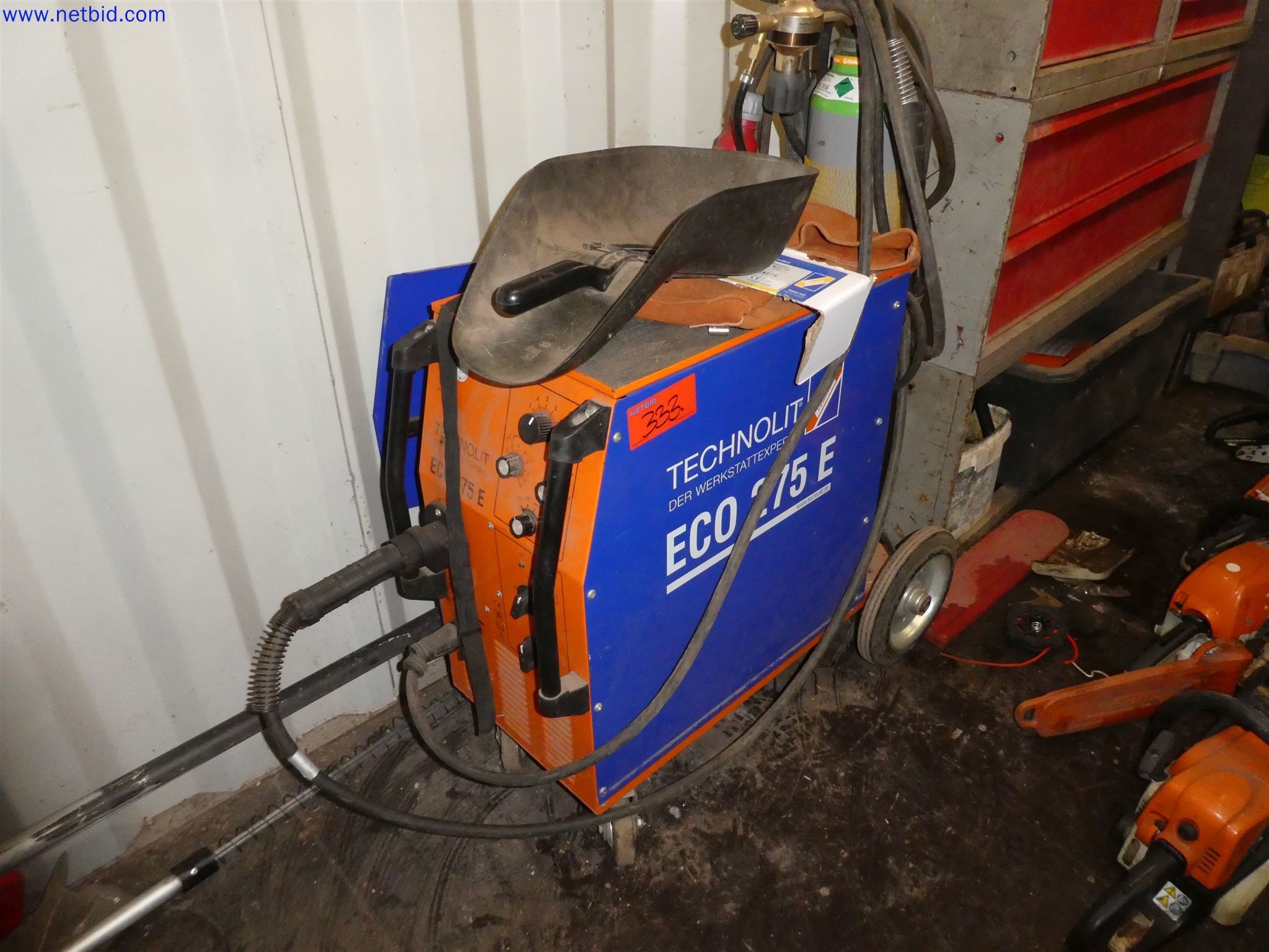 Machines de jardinage, pelles, véhicules de chantier & machines forestières-1