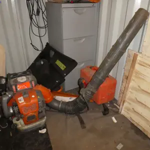 Souffleur de feuilles à moteur Husqvarna 570BTS