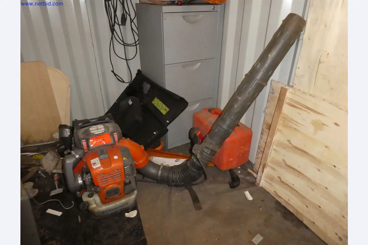 Machines de jardinage, pelles, véhicules de chantier & machines forestières-1