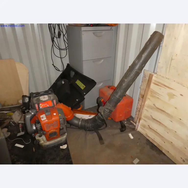 Machines de jardinage, pelles, véhicules de chantier & machines forestières-1