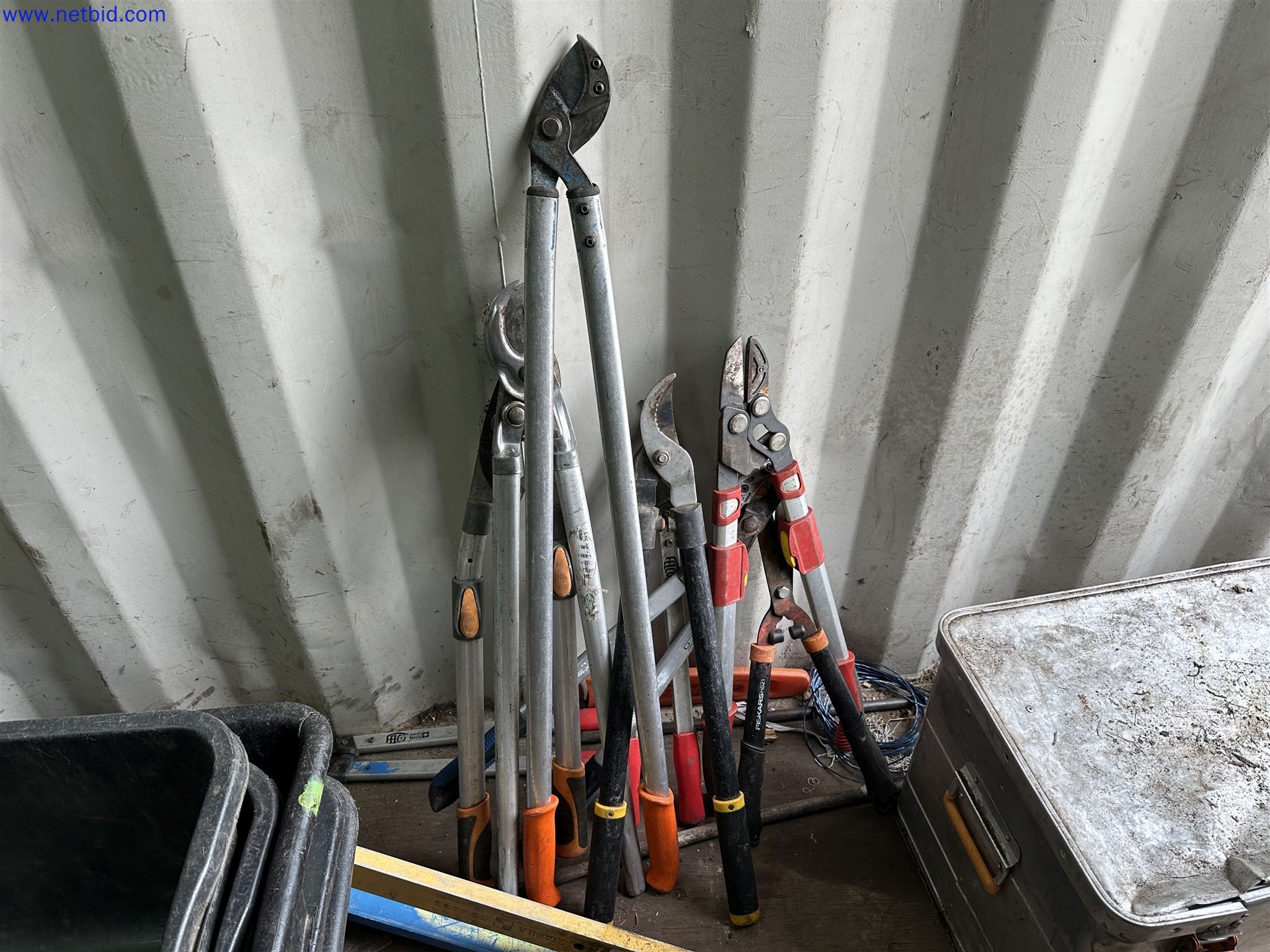Machines de jardinage, pelles, véhicules de chantier & machines forestières-1