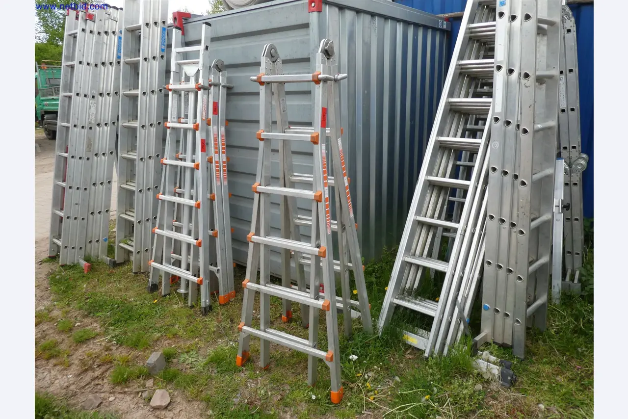 Machines de jardinage, pelles, véhicules de chantier & machines forestières-1