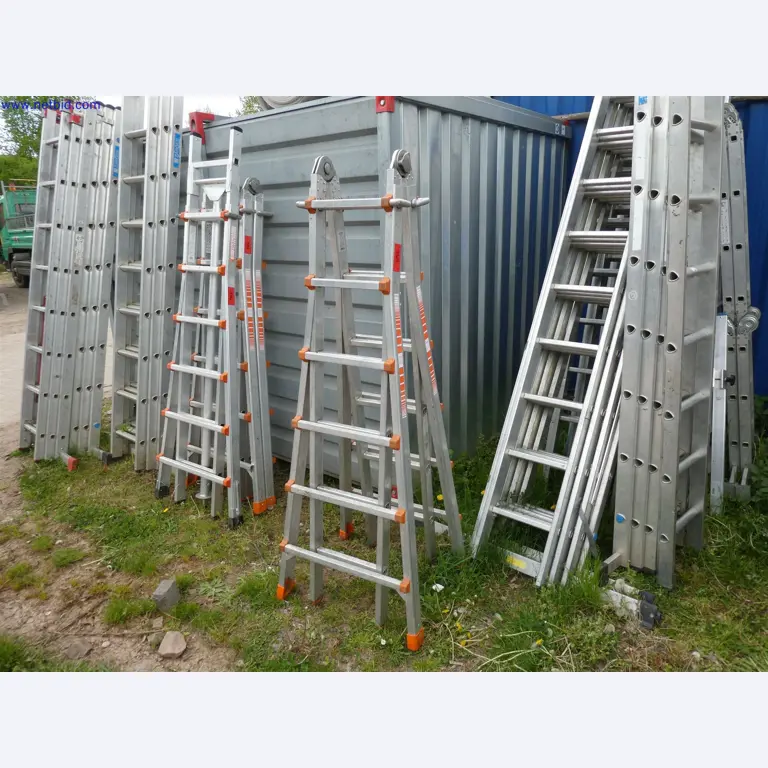 Machines de jardinage, pelles, véhicules de chantier & machines forestières-1