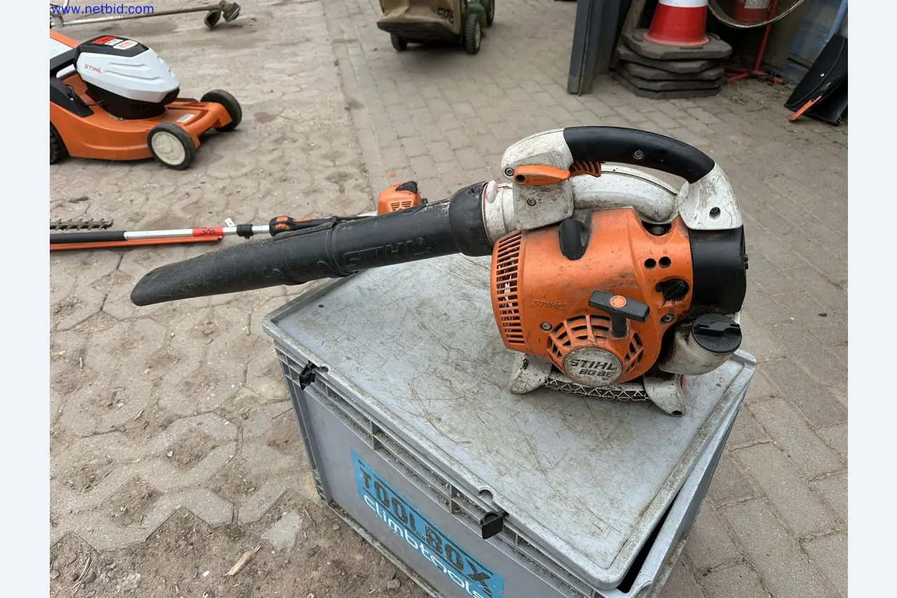 Machines de jardinage, pelles, véhicules de chantier & machines forestières-3