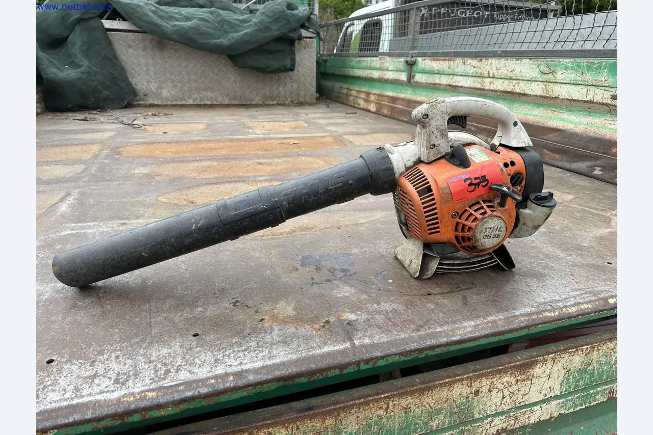 Machines de jardinage, pelles, véhicules de chantier & machines forestières-1
