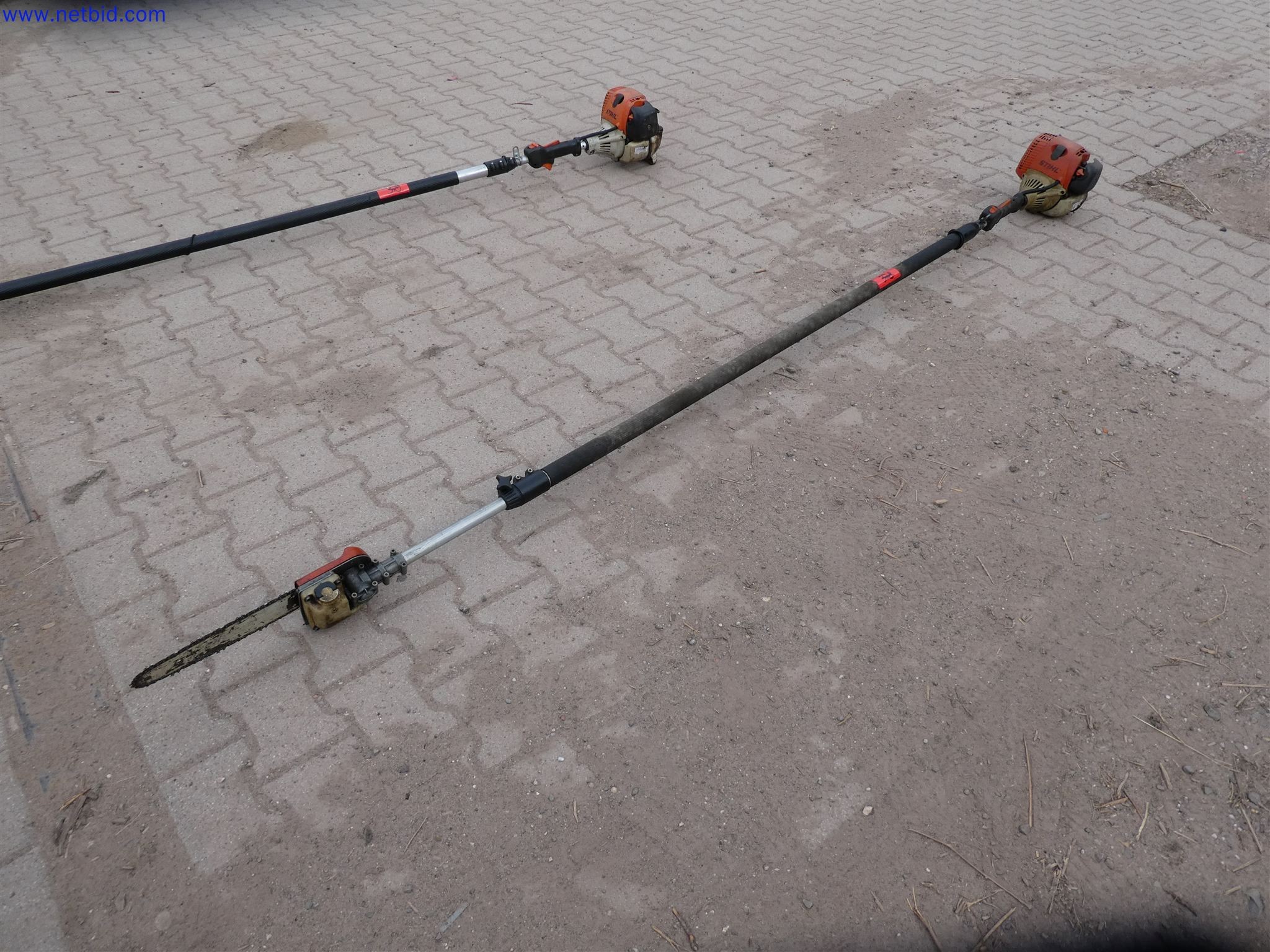 Machines de jardinage, pelles, véhicules de chantier & machines forestières-1
